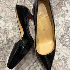 Authentic Christian Louboutin NWOT Black Heels Sleek Design